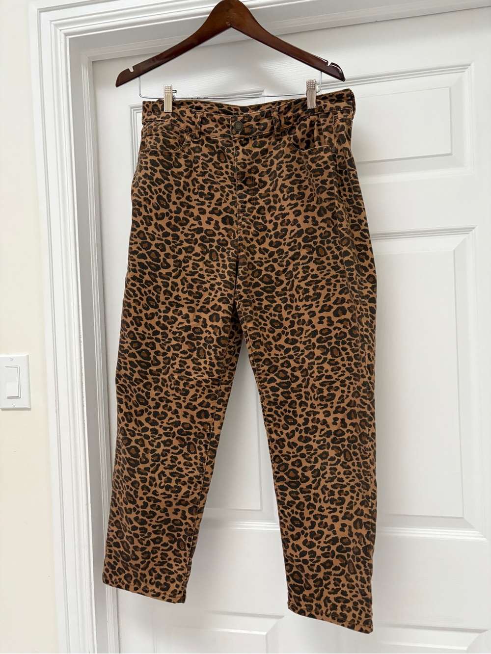 Time and Tru Women's Straight Leg Leopard Print Pants - Brown and Black